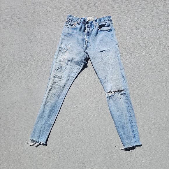 Gallery Dept Distressed Jean Womens Small Art On Display Courtesy Josue Thomas - Picture 1 of 16